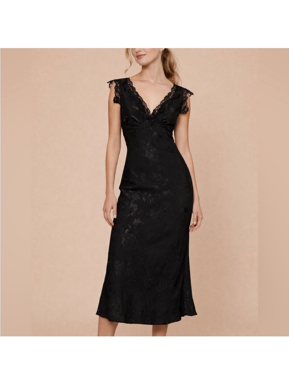 Rouje Minette Midi Dress FR 34
US 2 Black Floral Jacquard
Lace Trim Paris Style
